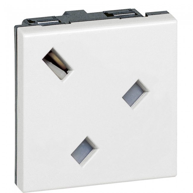 [741271571775] EFP-G45, BS 1363A, 13A module, White 45 degrees